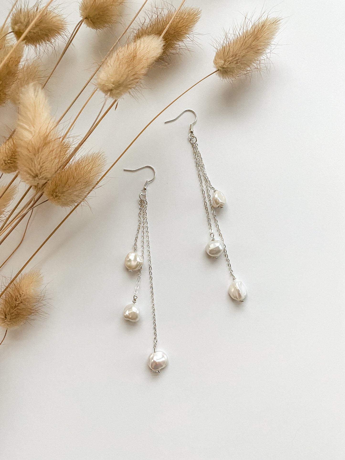 Lady Pearl Drop Earrings